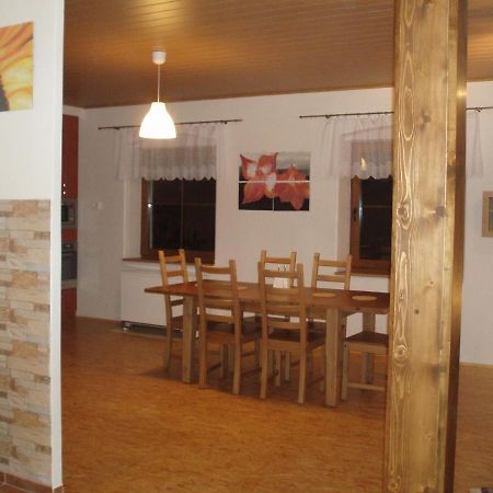 Apartma Doubek ロキトニツェ・ナト・イゼロウ エクステリア 写真