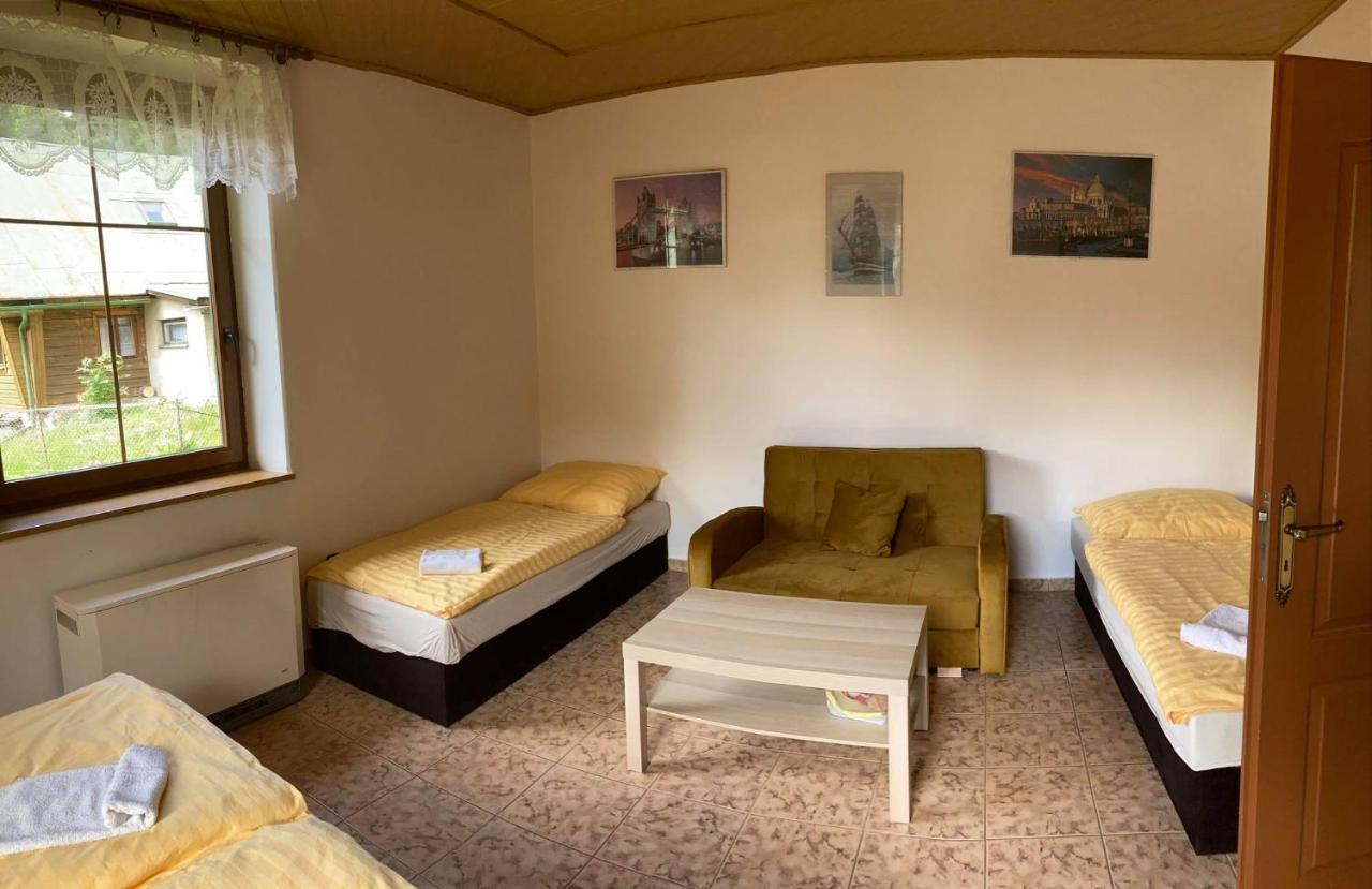 Apartma Doubek ロキトニツェ・ナト・イゼロウ エクステリア 写真